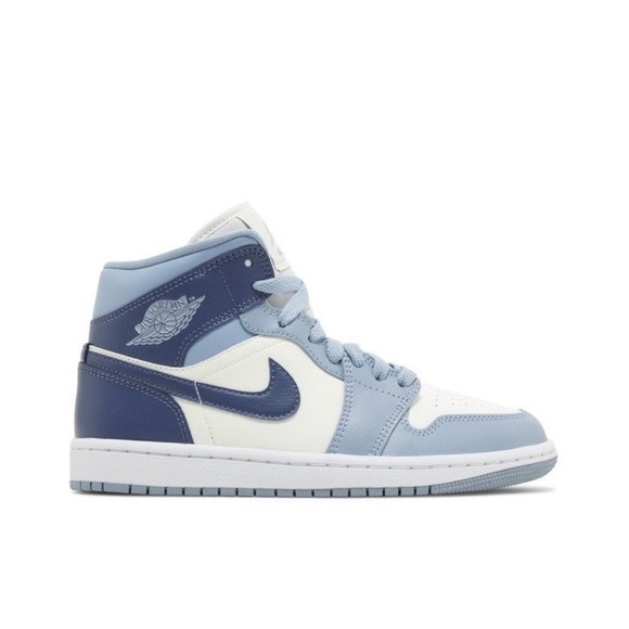 NWT Women’s Jordan 1 Mid in Sail and Diffused Blue - Picture 1 of 6